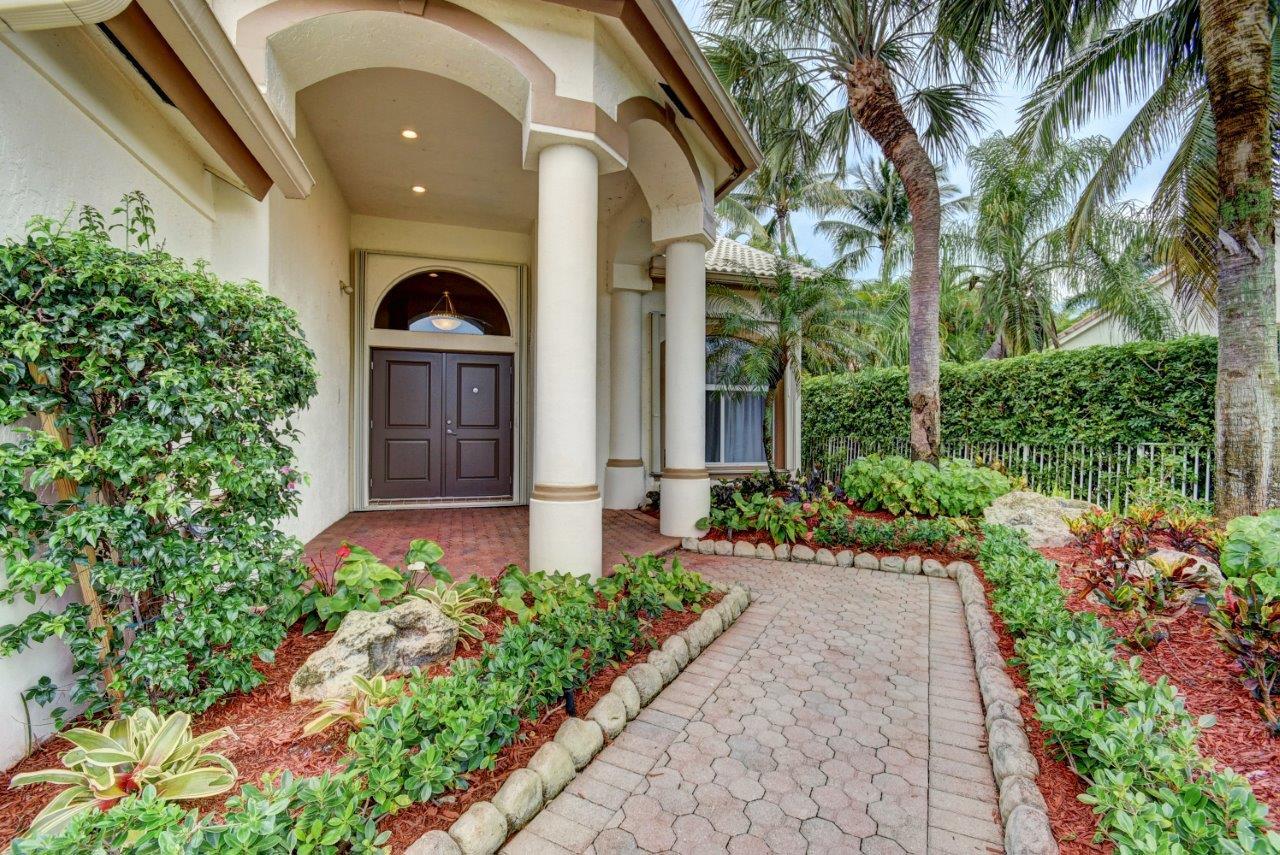 19753 Dinner Key Drive Boca Raton, FL 33498 - Photo 3 of 29 FRONT