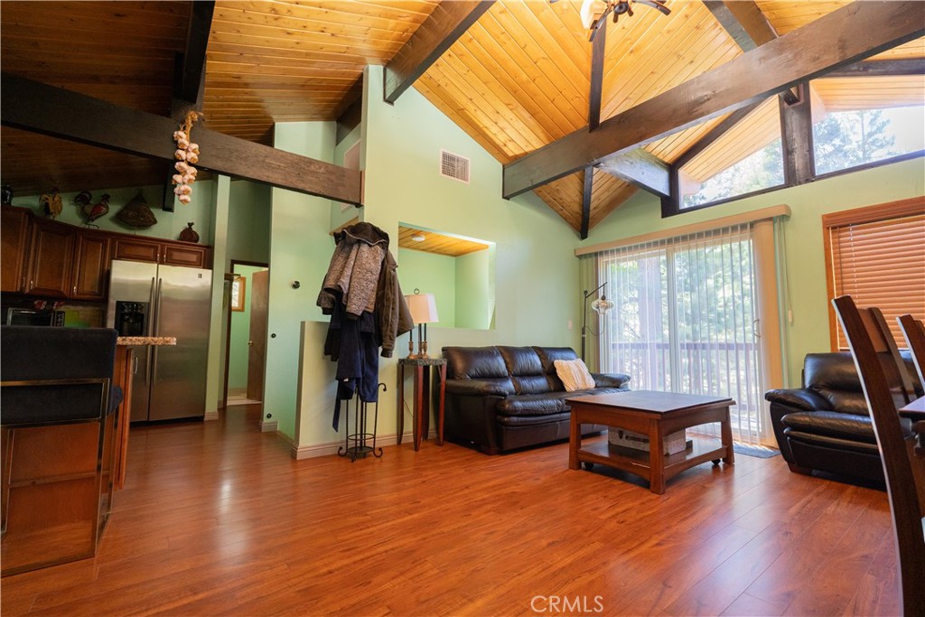 392 Pioneer Road Lake Arrowhead, CA 92352 - Photo 23 of 41