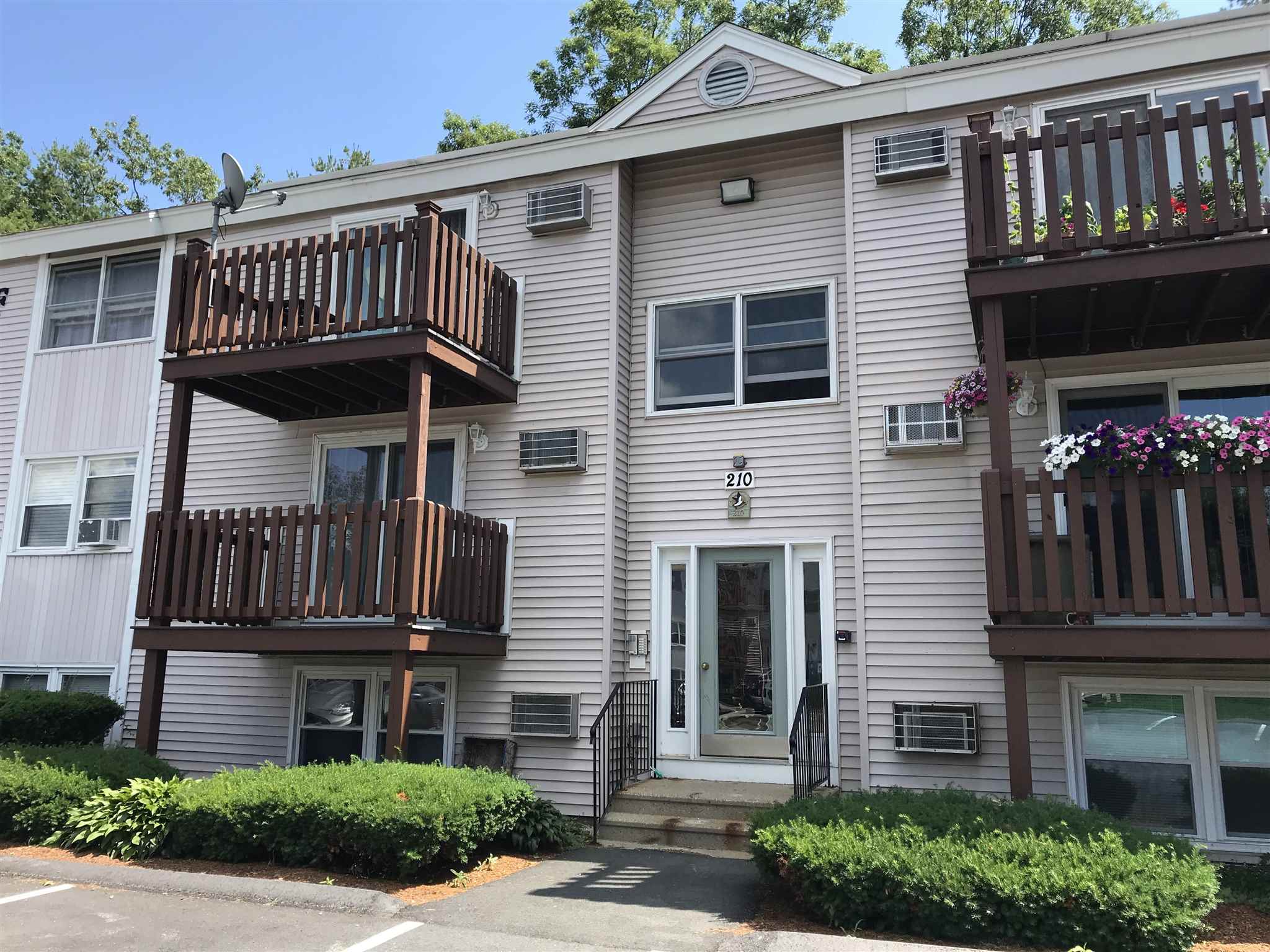 210 Circle Road, Unit 3 Manchester, NH 03103 - Photo 3 of 24