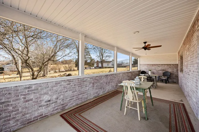 $499,900 | 15 Painter Street, Luray, VA 22835