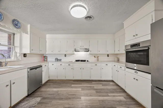 $499,900 | 15 Painter Street, Luray, VA 22835