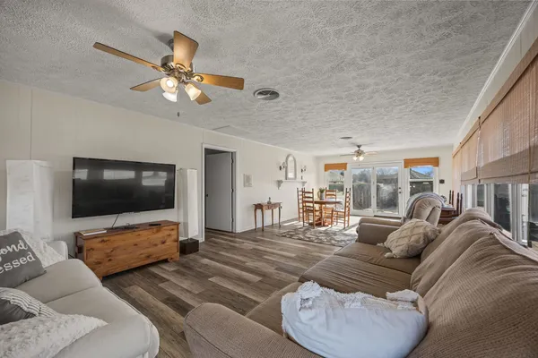 $469,000 | 15 Painter Street, Luray, VA 22835