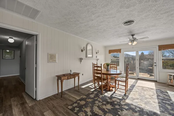 $469,000 | 15 Painter Street, Luray, VA 22835