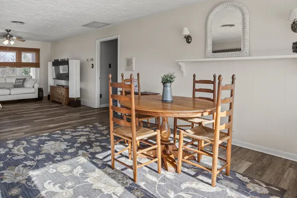 $469,000 | 15 Painter Street, Luray, VA 22835