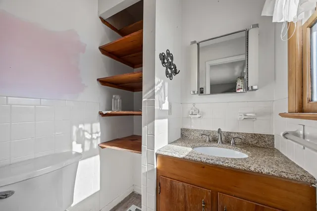 $499,900 | 15 Painter Street, Luray, VA 22835