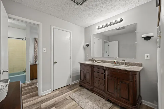 $499,900 | 15 Painter Street, Luray, VA 22835