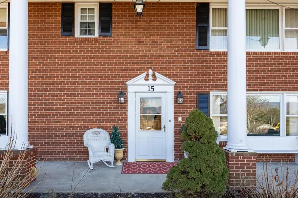 $469,000 | 15 Painter Street, Luray, VA 22835