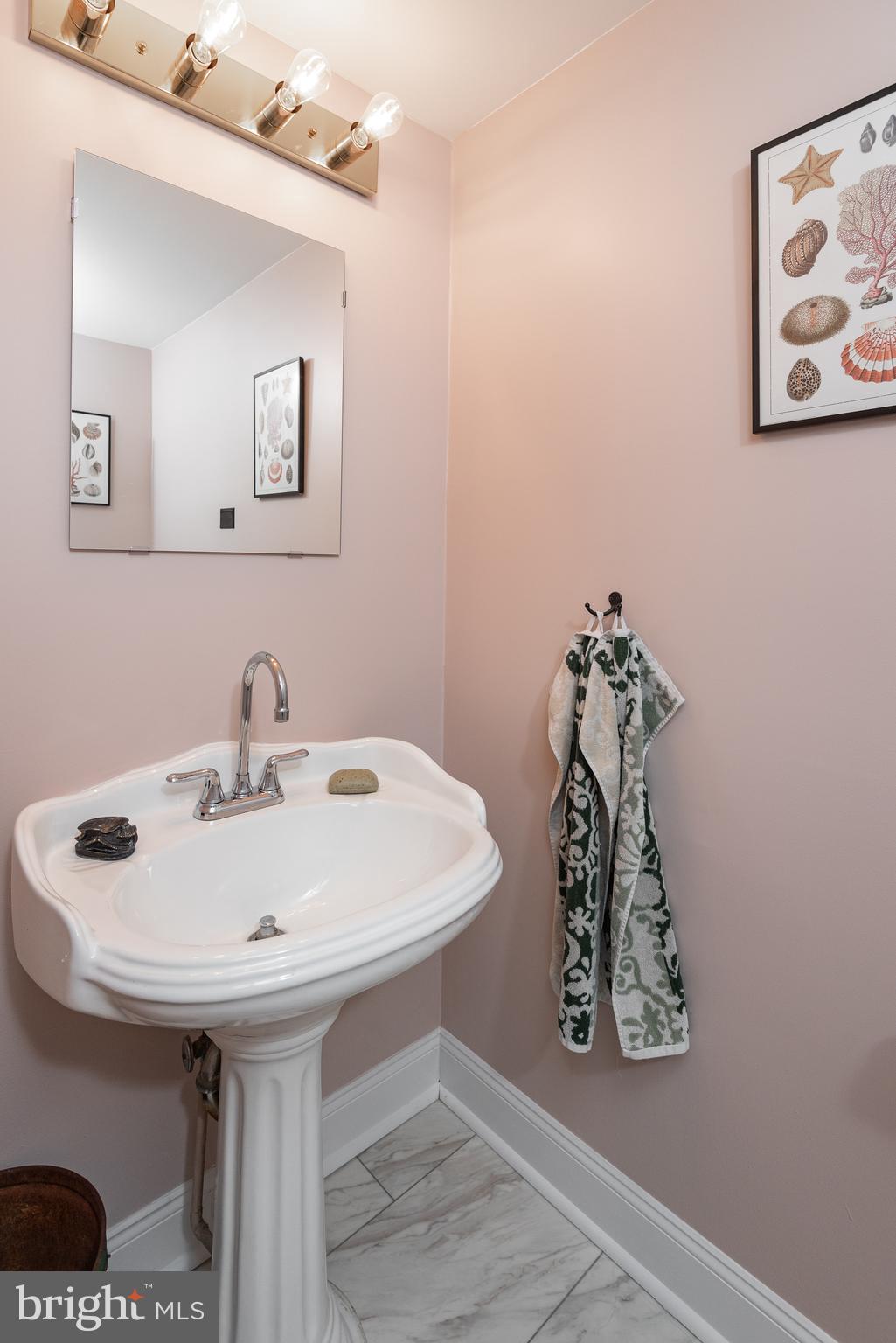 729 Reed Street Philadelphia, PA 19147 - Photo 18 of 50