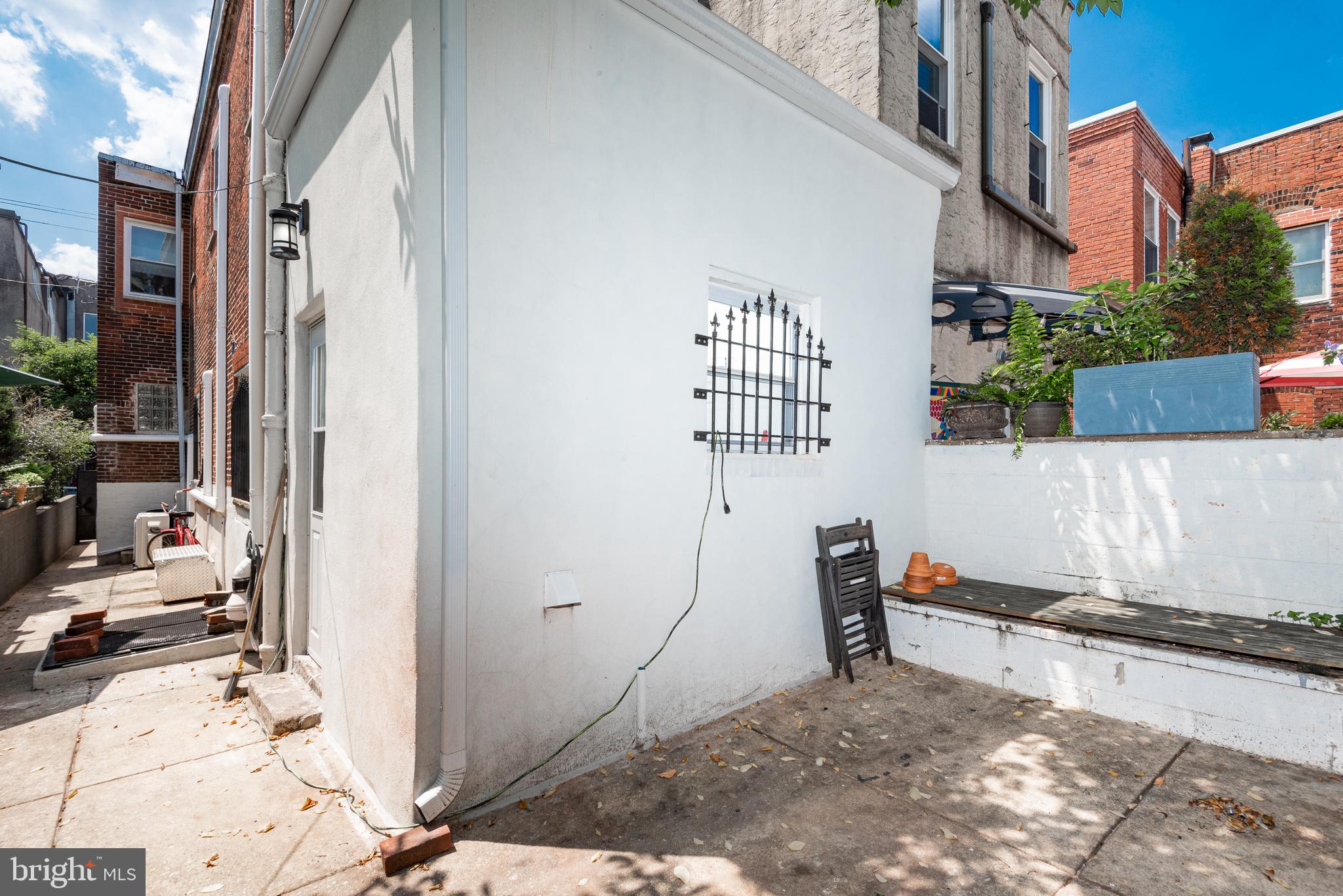 729 Reed Street Philadelphia, PA 19147 - Photo 47 of 50