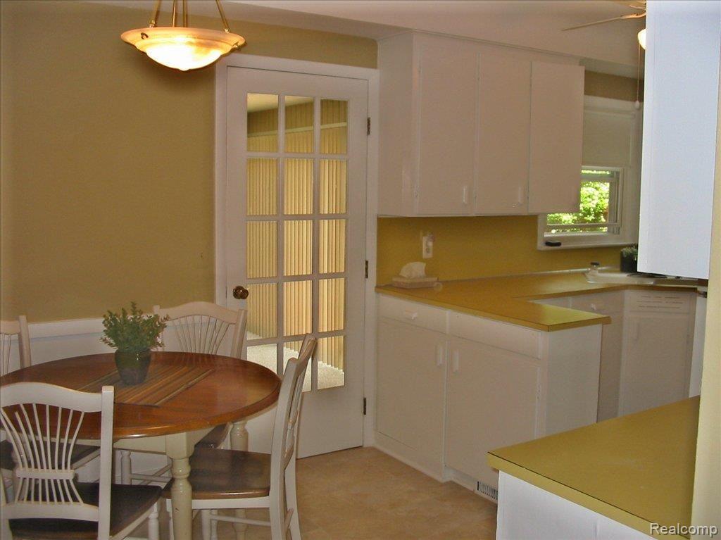 313 Linwood Avenue Rochester, MI 48307 - Photo 9 of 12 kitchen to porch