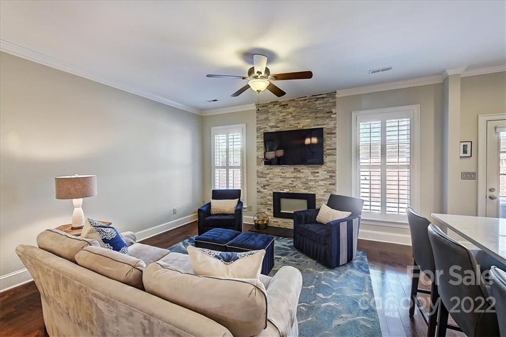 2829 Sharon View Road Charlotte, NC 28210 - Photo 11 of 34 Gallery Image 11
