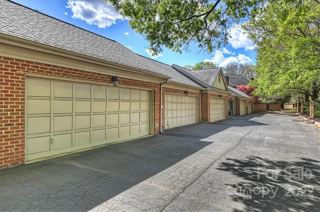 2829 Sharon View Road Charlotte, NC 28210 - Photo 34 of 34 Gallery Image 34