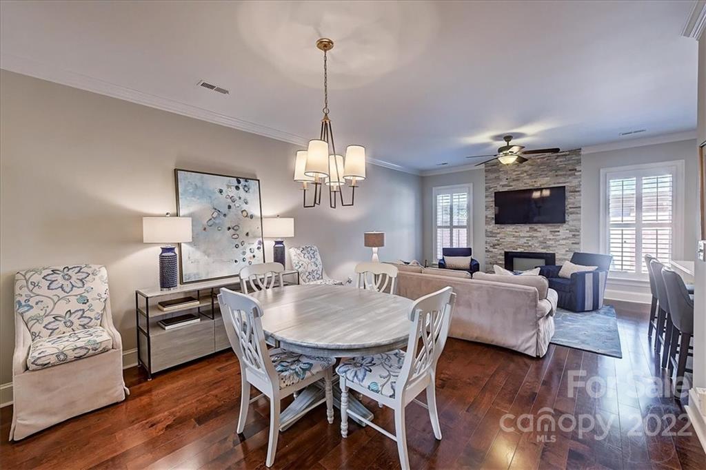 2829 Sharon View Road Charlotte, NC 28210 - Photo 6 of 34 Gallery Image 6