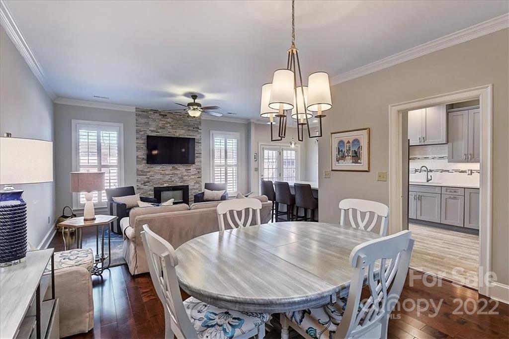2829 Sharon View Road Charlotte, NC 28210 - Photo 7 of 34 Gallery Image 7