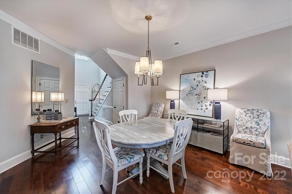 2829 Sharon View Road Charlotte, NC 28210 - Photo 8 of 34 Gallery Image 8