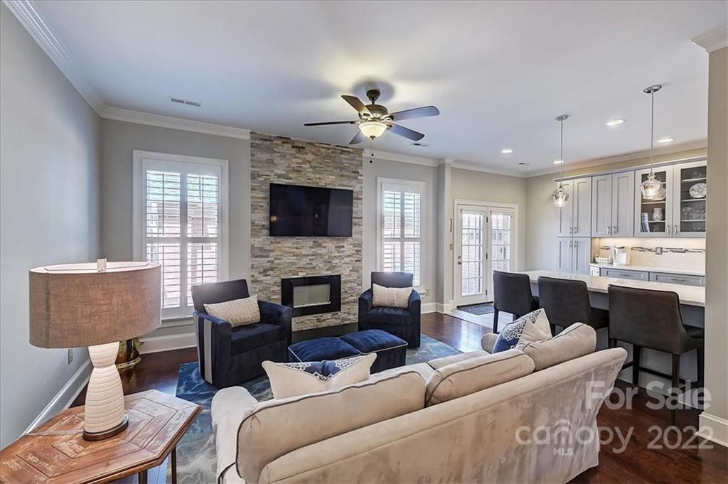 2829 Sharon View Road Charlotte, NC 28210 - Photo 9 of 34 Gallery Image 9