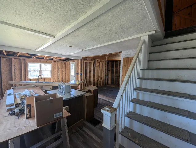 $85,000 | 13 Dix Avenue, Dixfield, ME 04224