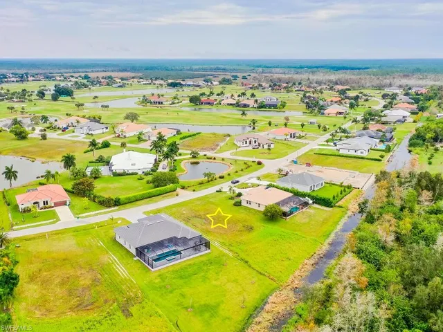 a view of an indoor swimming pool