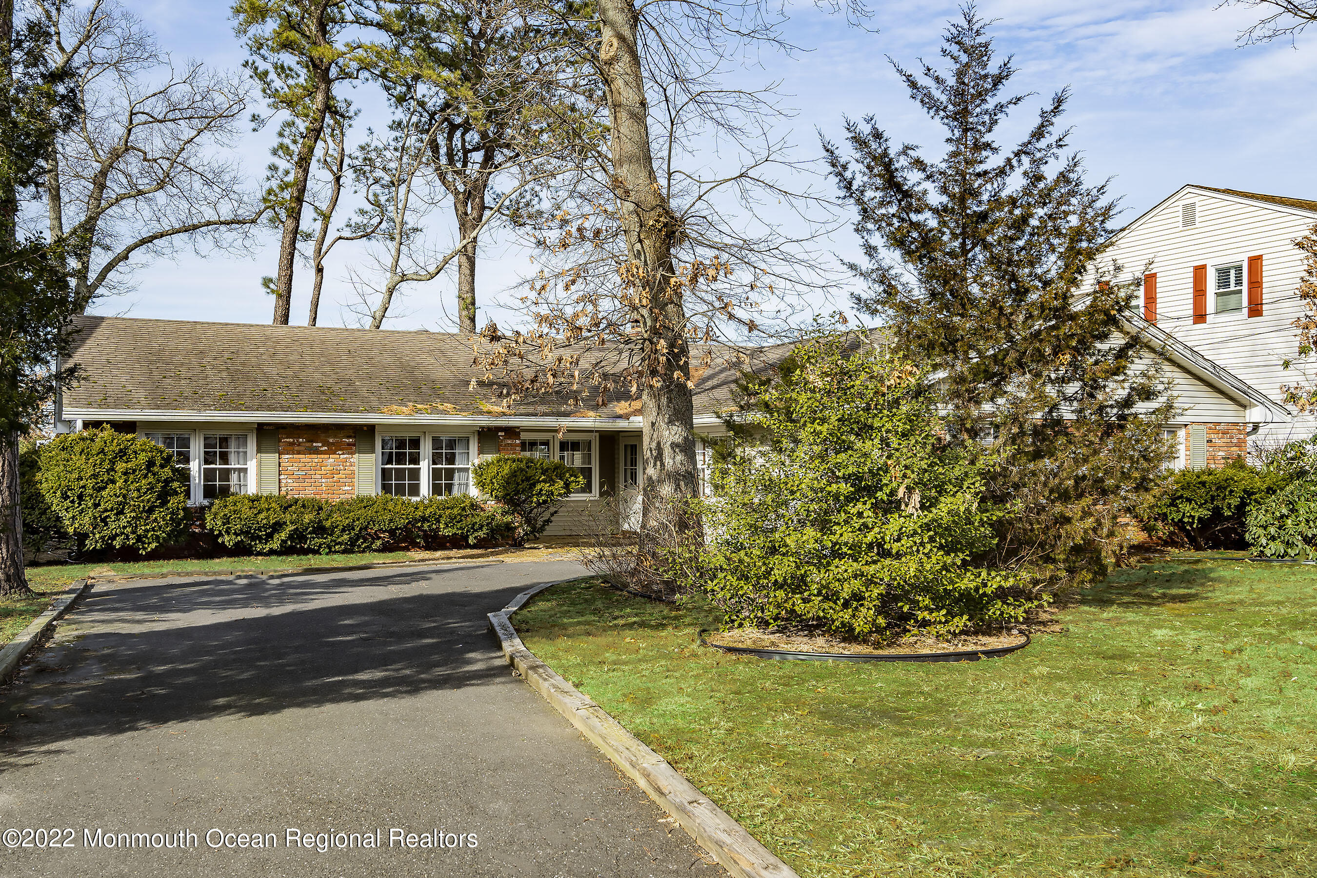 538 Harbor Road Brick, NJ 08724 - Photo 4 of 39 Front Left 1