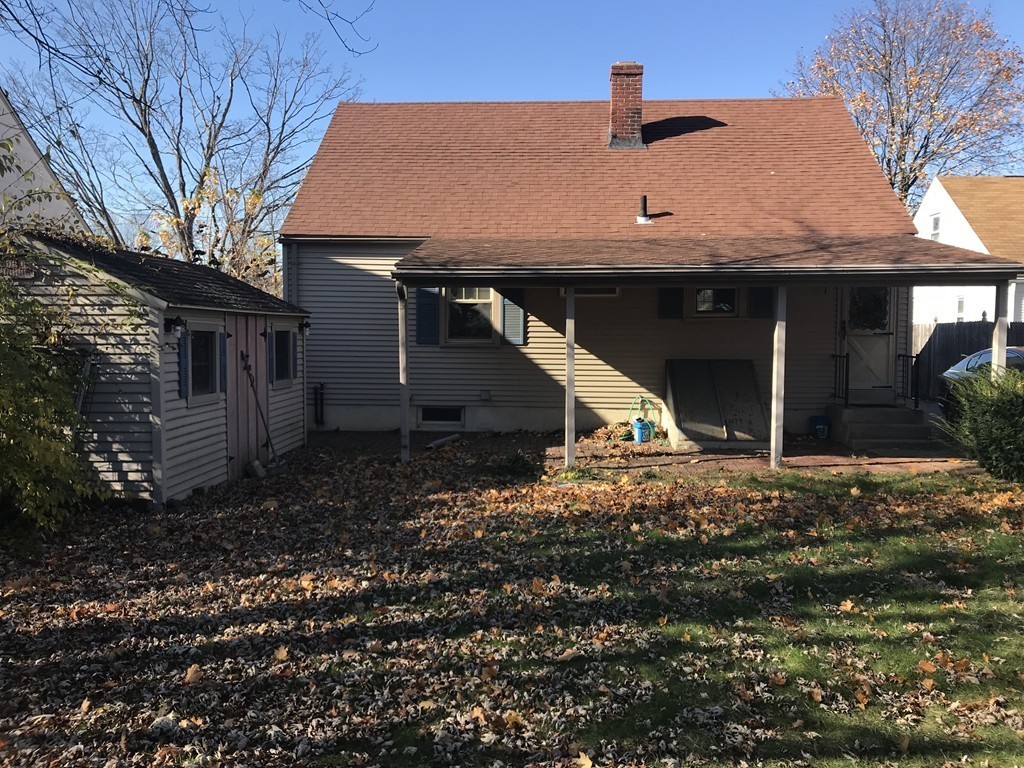 1785 Carew Street Springfield, MA 01104 - Photo 3 of 8 Gallery Image 3