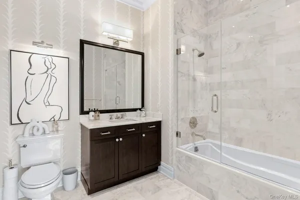 $6,495,000 | 6000 Royal Court, Unit PH, North Hills, NY 11040