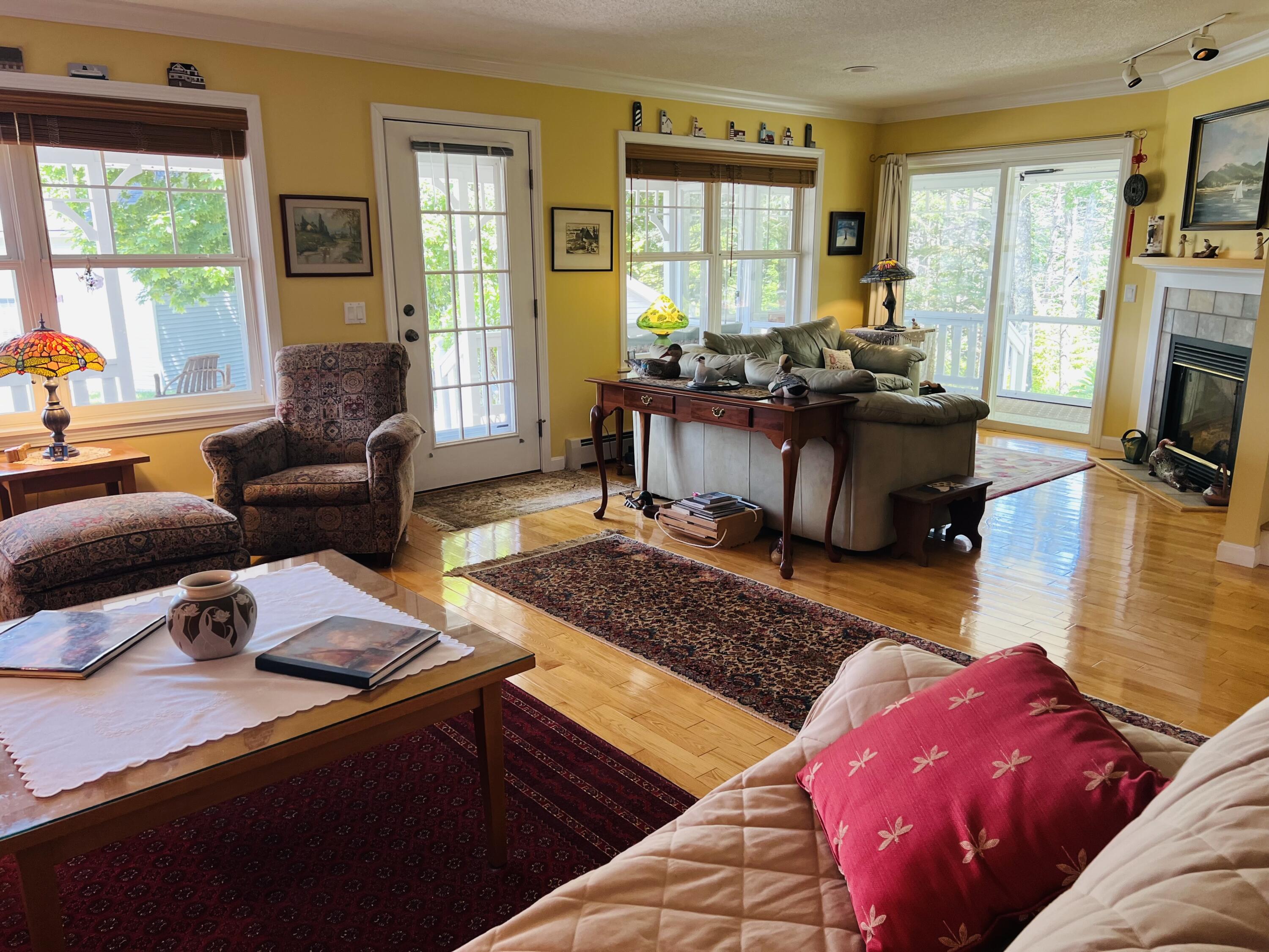 28 A Richardson Road, Unit 11 Tremont, ME 04653 - Photo 12 of 58 Living room