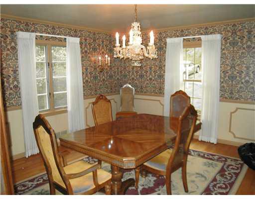 708 Scrubgrass Road Mt. Lebanon, PA 15243 - Photo 7 of 14 Dining Room.