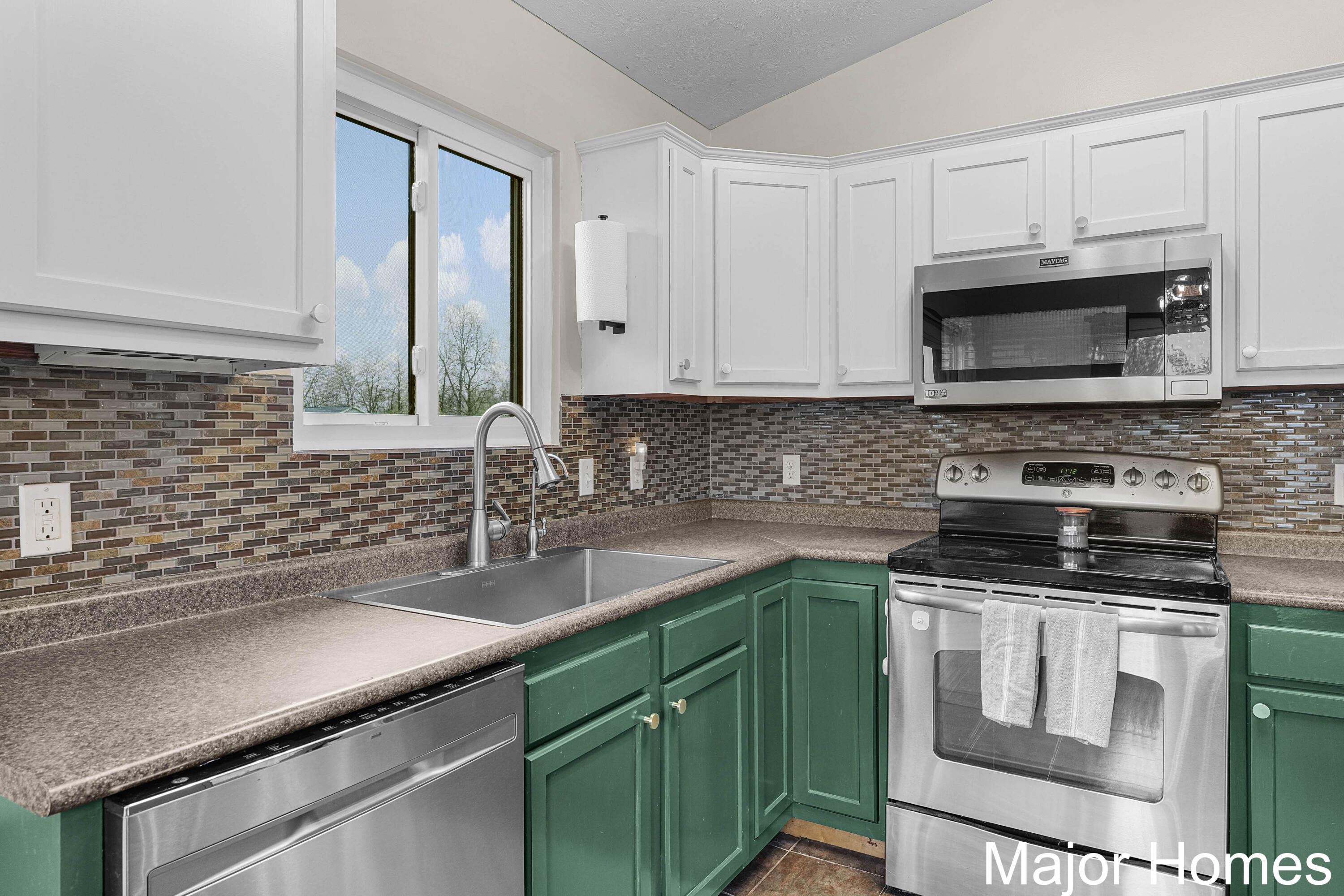 9540 Tannis Road Clarksville, MI 48815 - Photo 9 of 28 DSC05338