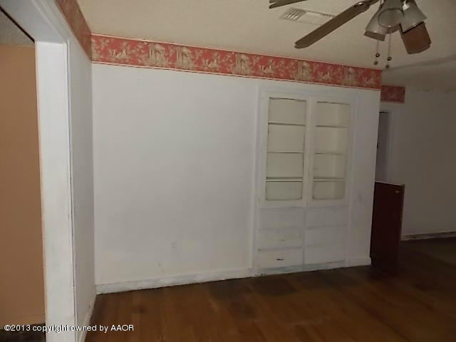 4101 South Travis Street Amarillo, TX 79110 - Photo 7 of 14 a view of an empty room