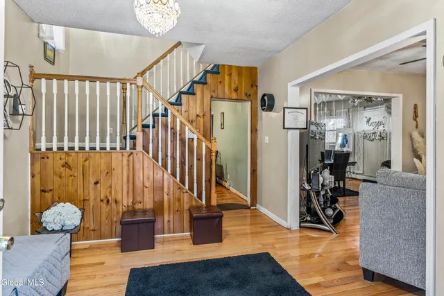 $247,000 | 122 Haigh Avenue, Schenectady, NY 12304