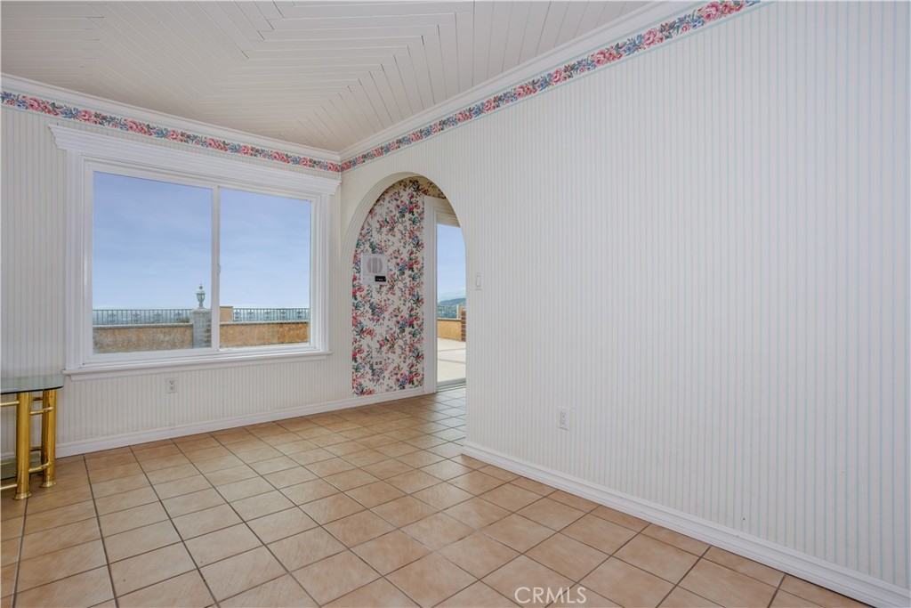 350 Roughrider Road La Verne, CA 91750 - Photo 47 of 55 Sitting area refreshed, pictures coming soon.
