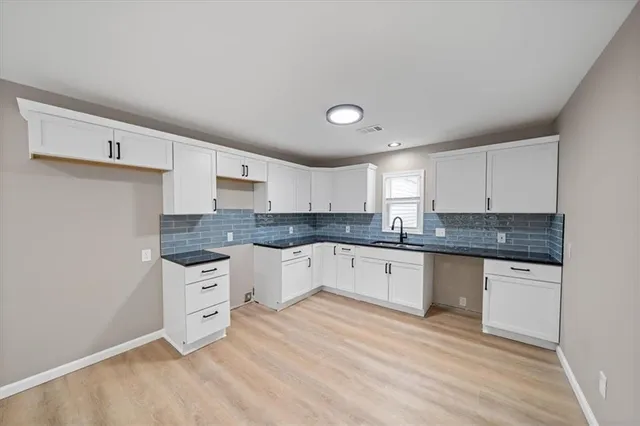 $199,000 | 4205 Waverly Avenue, Kansas City, KS 66104