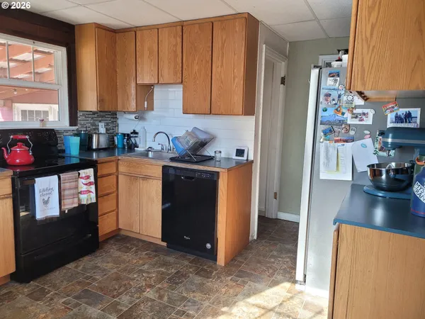 $270,000 | 314 Hillcrest Place, Baker City, OR 97814