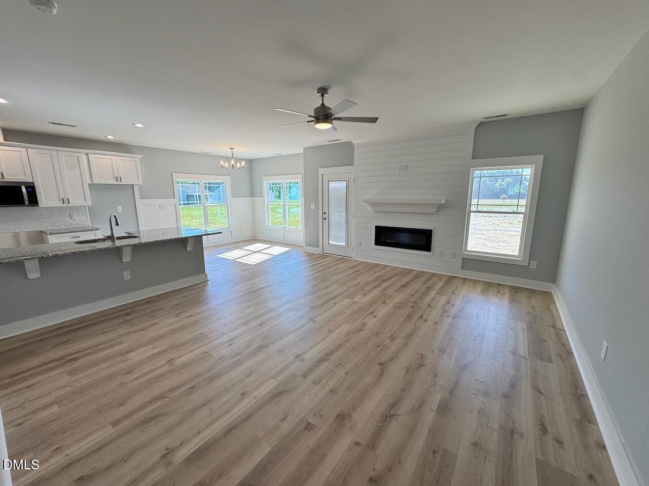 13 Alex Acres Way Selma, NC 27576 - Photo 2 of 29 IMG_1371