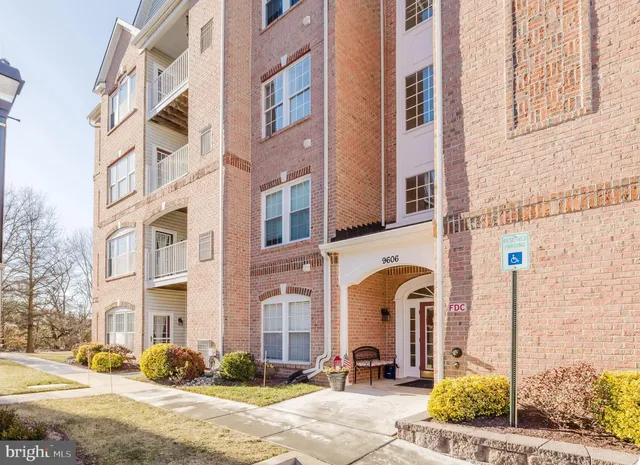 $340,000 | 9606 Amberleigh Lane, Unit 9606C, Perry Hall, MD 21128