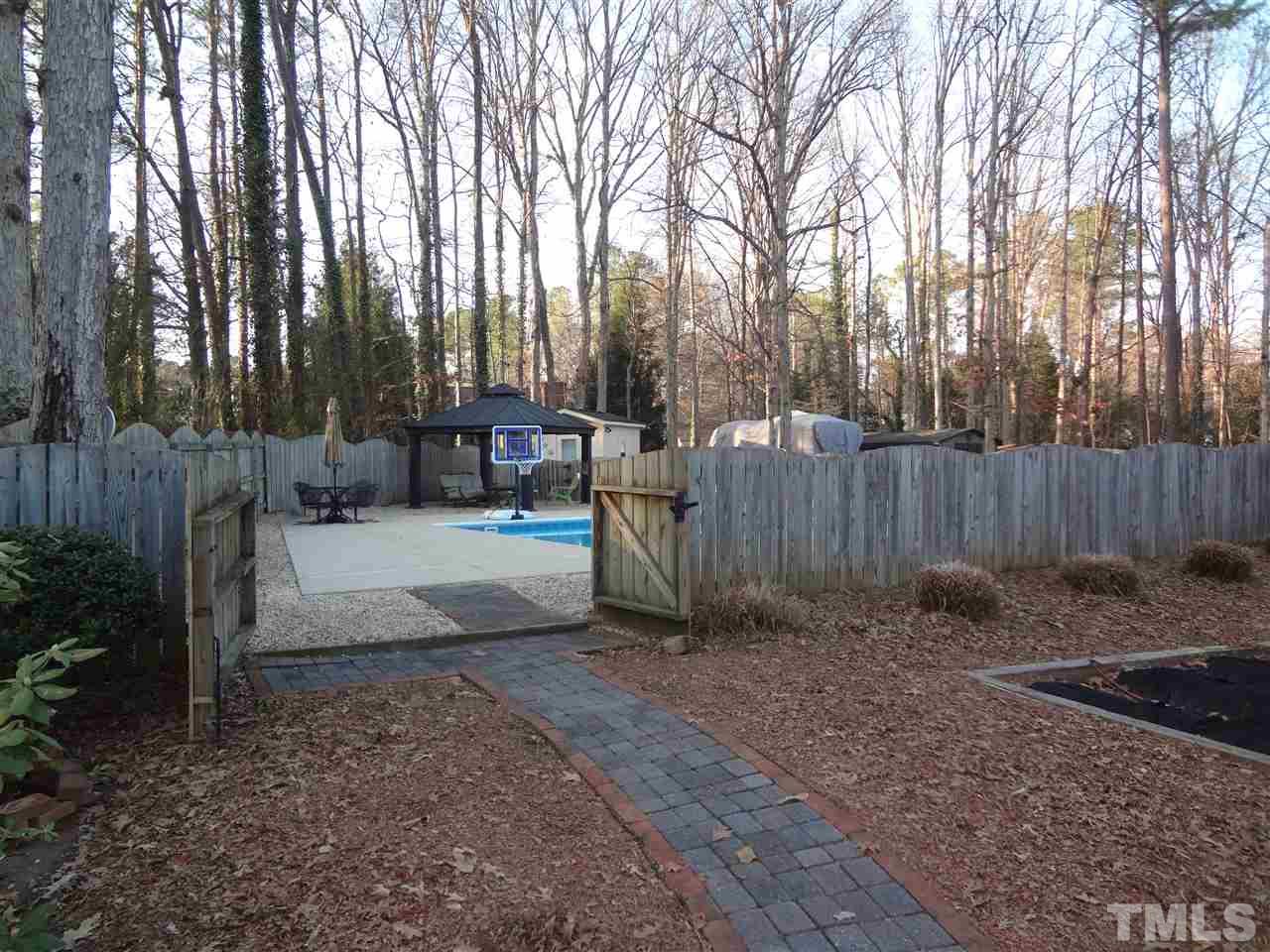 6807 Rainwater Road Raleigh, NC 27615 - Photo 22 of 25