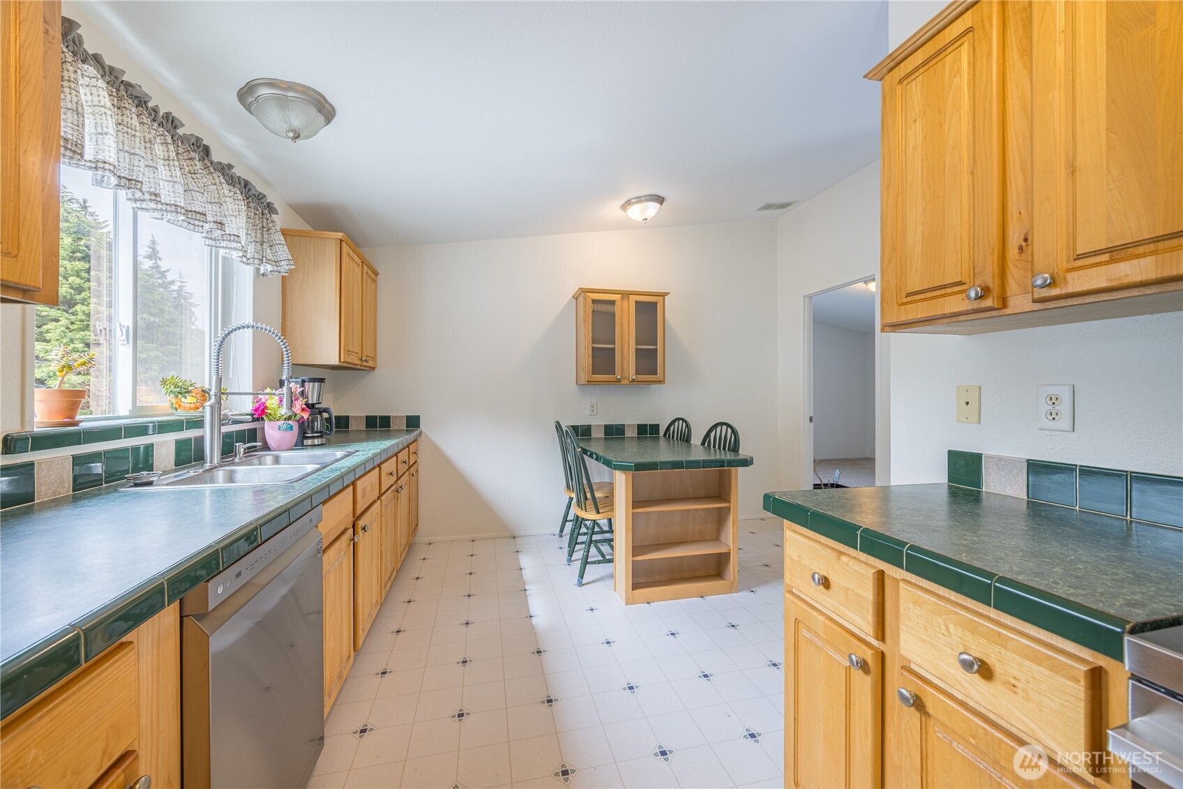 122 Derrick Road Port Angeles, WA 98362 - Photo 12 of 40 Gallery Image 12