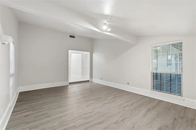 $2,250 | 2901 Branch Oaks Drive, Garland, TX 75043