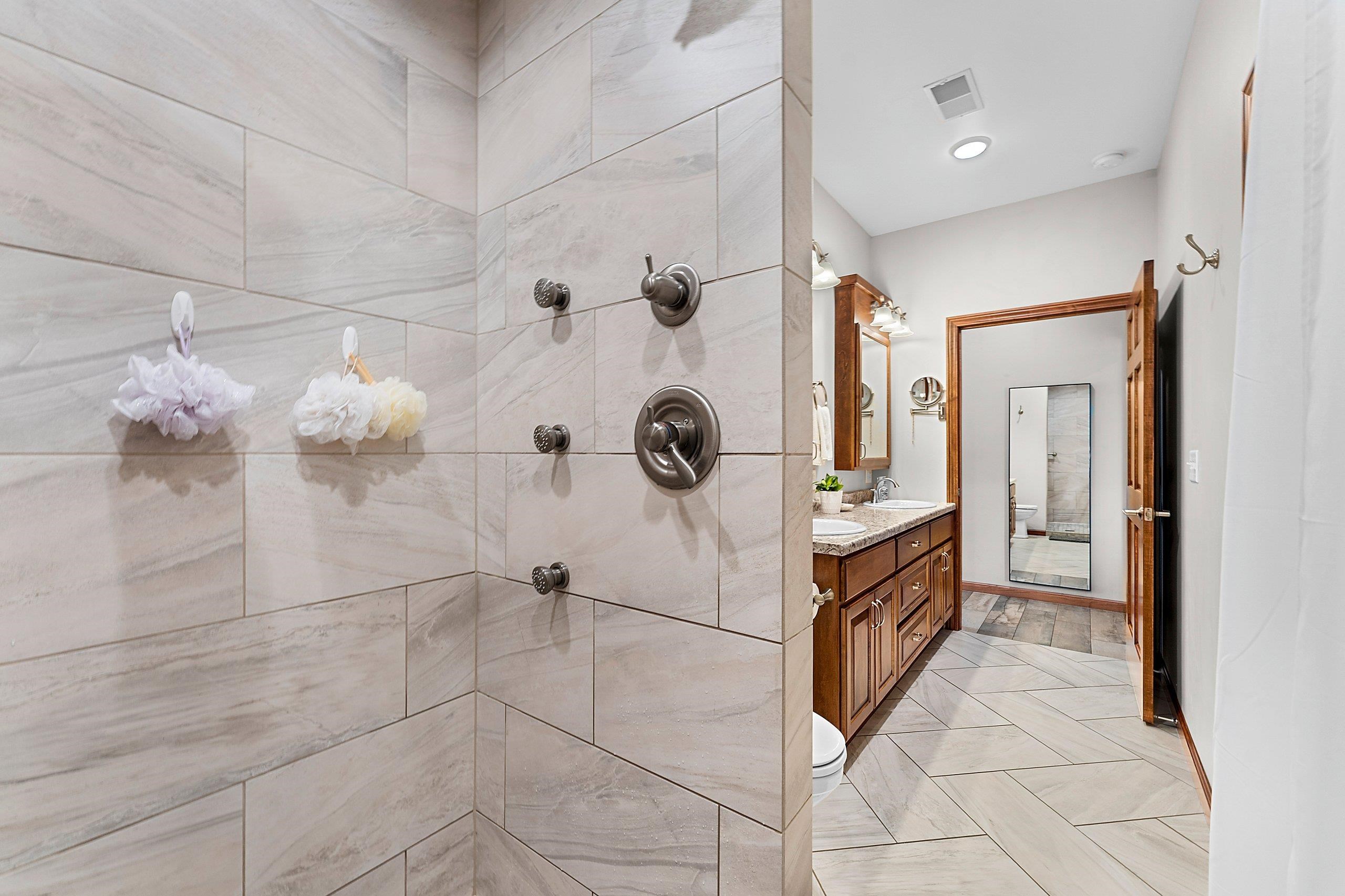 7839 Charlie Road Coleman, WI 54112 - Photo 29 of 90 Gallery Image 29