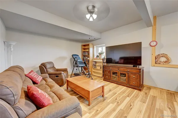 $560,000 | 99 Peak Drive, Guffey, CO 80820