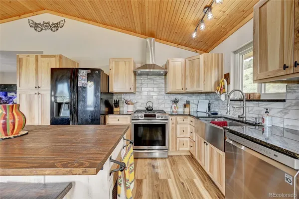 $560,000 | 99 Peak Drive, Guffey, CO 80820