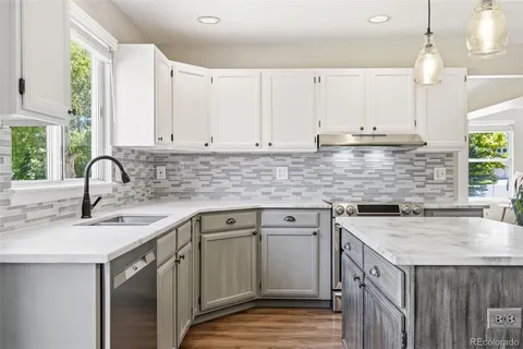 $825,000 | 9205 Madras Court, Highlands Ranch, CO 80130