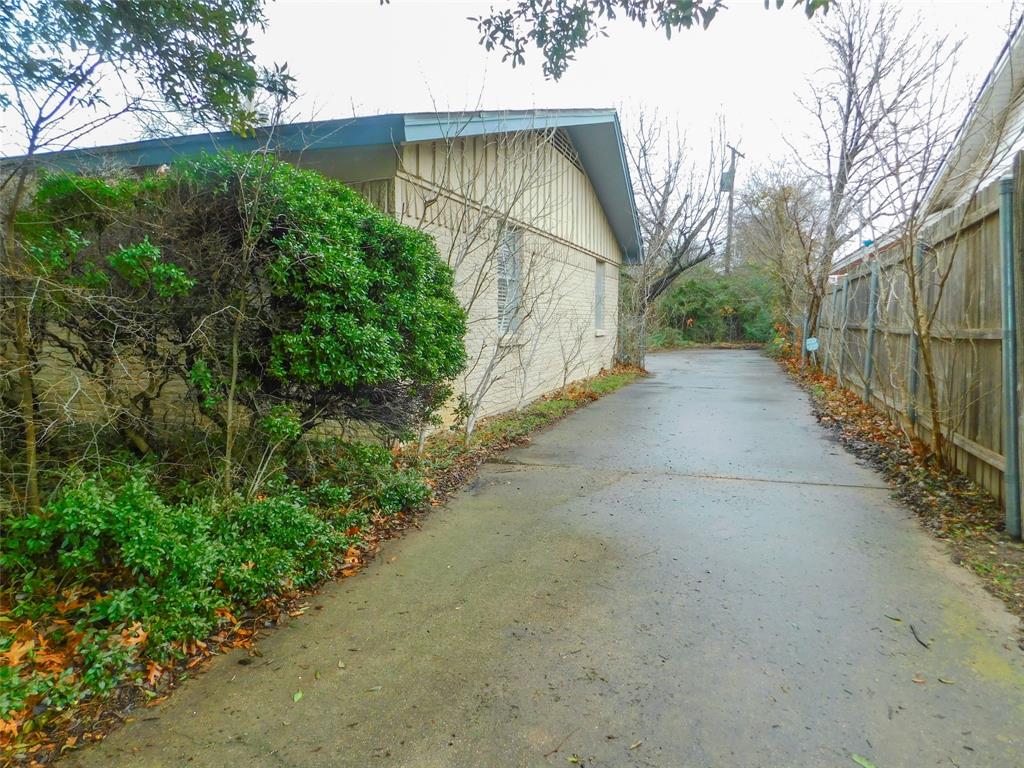 1128 Thomas Street Denton, TX 76201 - Photo 25 of 27