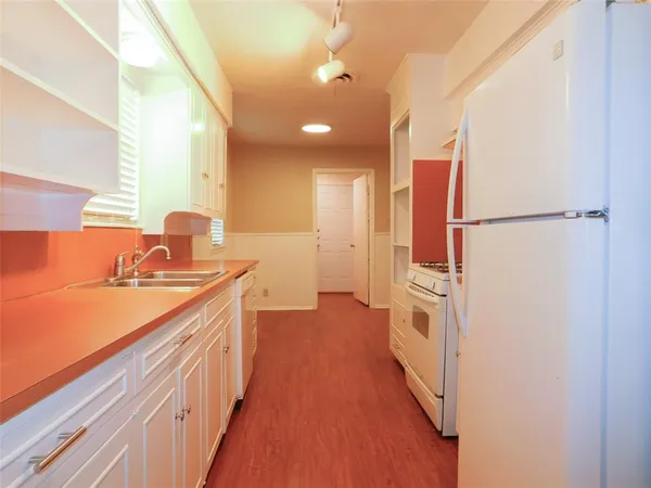 $1,950 | 1128 Thomas Street, Denton, TX 76201