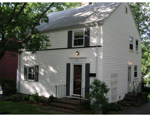 53 Huntington Road Arlington, MA 02474 - Photo 1 of 6 Gallery Image 1