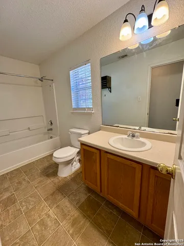 $1,695 | 11110 Montague Trail, San Antonio, TX 78245