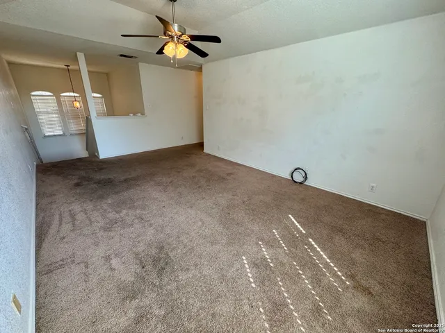 $1,695 | 11110 Montague Trail, San Antonio, TX 78245