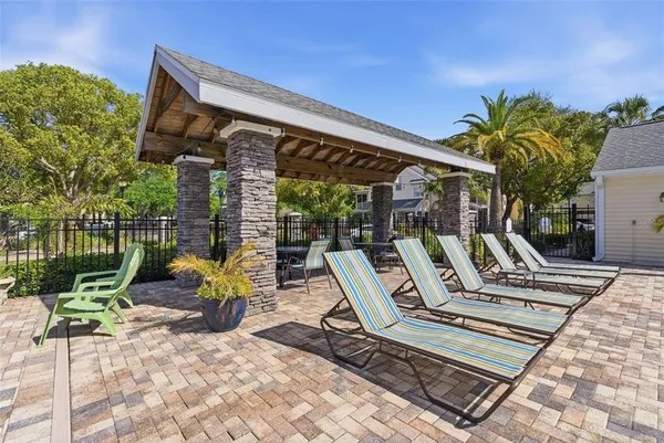 $185,000 | 3300 Haviland Court, Unit 303, Palm Harbor, FL 34684