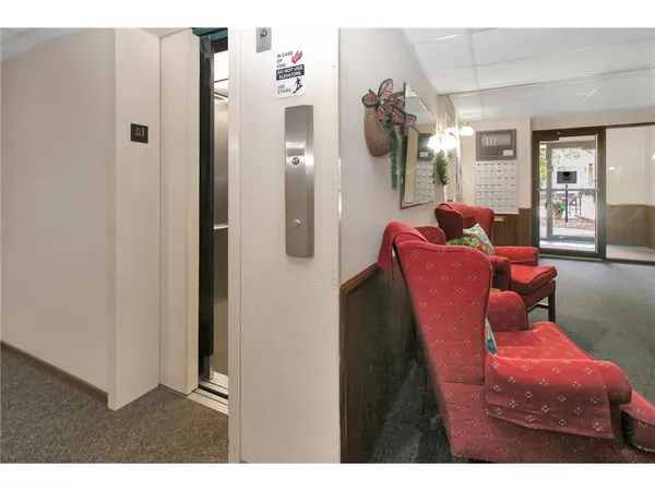 $75,000 | 1340 9th Avenue South, Unit 206, St. Cloud, MN 56301