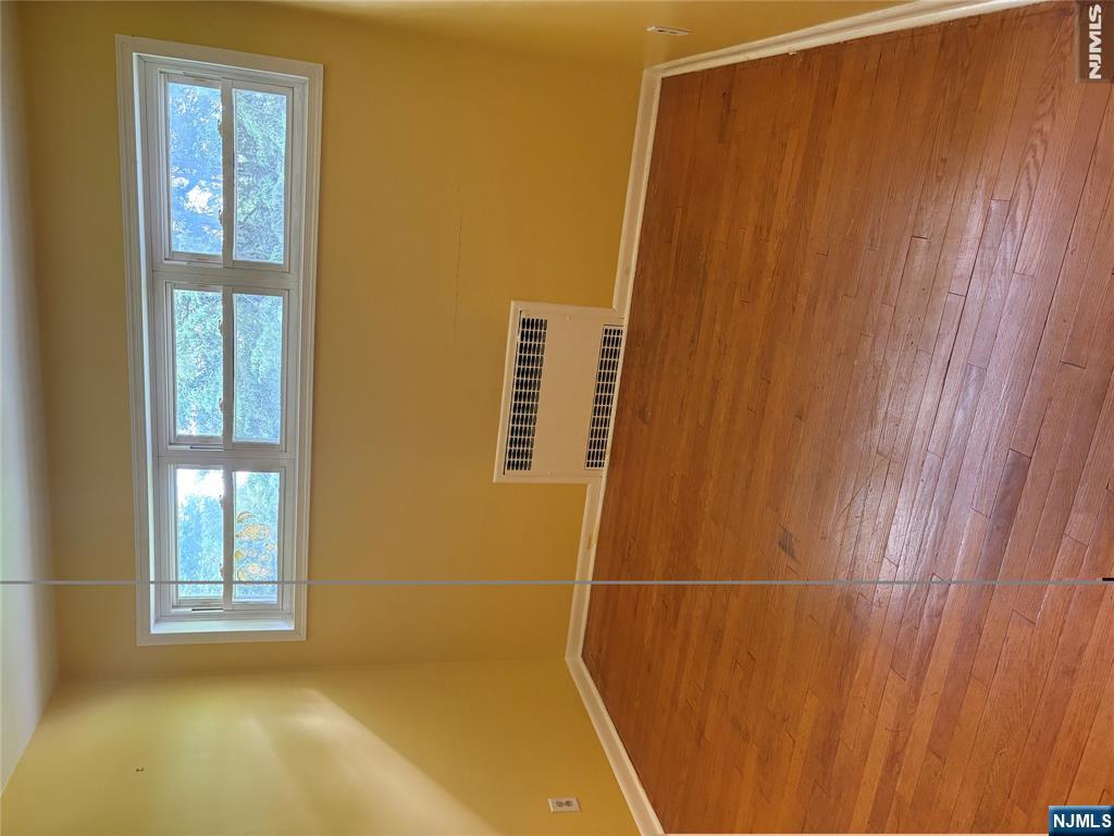 35 Knickerbocker Road Closter, NJ 07624 - Photo 7 of 11